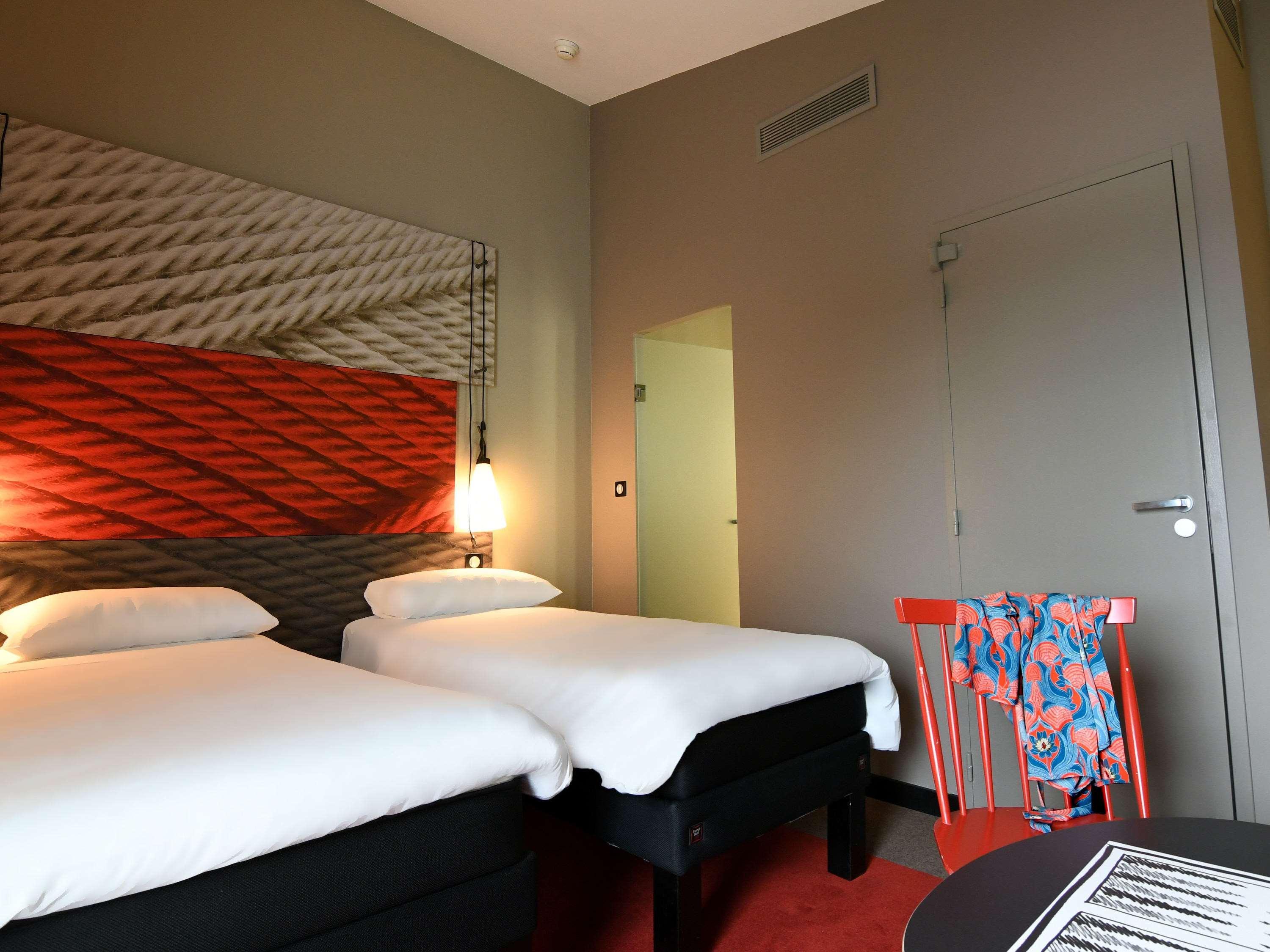 Hotel Ibis Nantes Saint Herblain Esterno foto