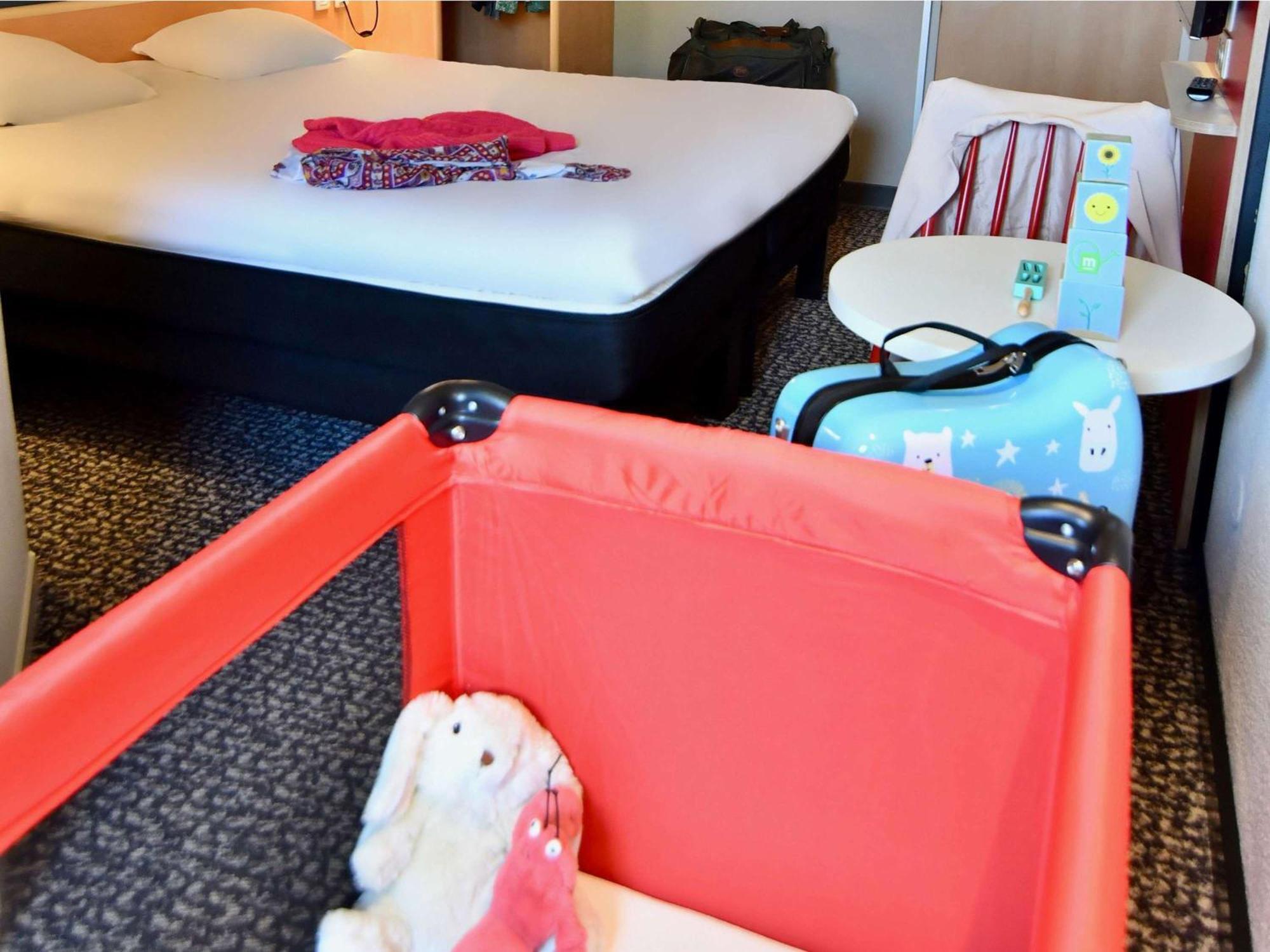 Ibis Nantes Saint Herblain Esterno foto